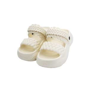 صندل زنانه مدل بافتی شیری